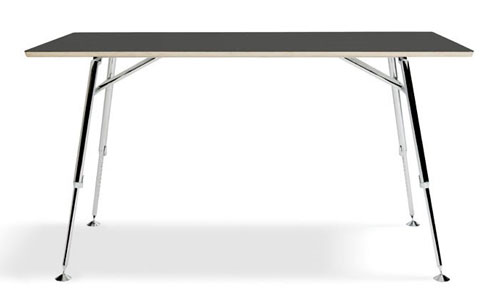 Nr. 1865: Foldable Desk kombinerer 2 unikke fordele: hjdeindstilleligt og folde/-klapbord. Det high tech understel er i krom med hurtigt indstillelige ben hvor hjdeindikation er er presset ind i stlet. Nivellerbare dupsko med krom overdel. Bordplade i melamin hvid/sort/eg med 2 mm tilsvarende ABS kantliste.
Ml: H: 66-108 cm, 80x160- 180x80 og 200x80 cm.

Design:Paolo Rizzatto & Franscisco Gomez Paz